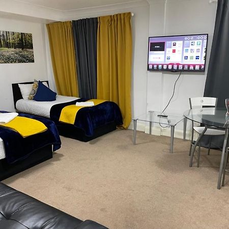 2 Bedrooms Modern Central London Apartment, Full Kitchen, 5 Minutes Tube Station 외부 사진