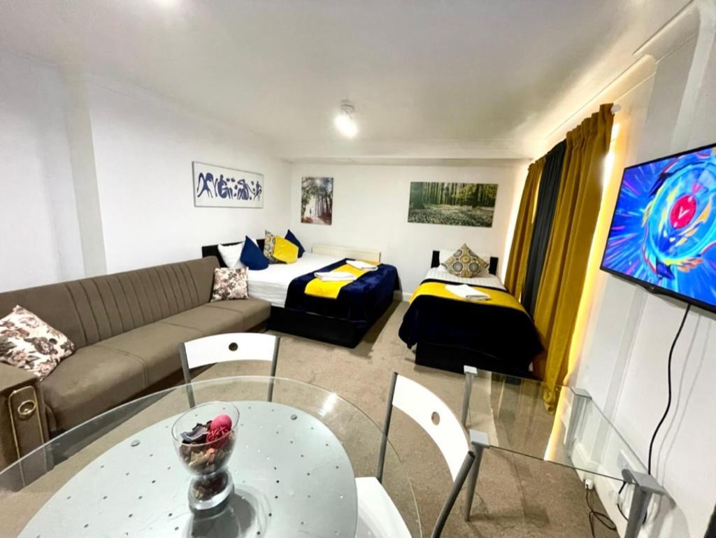 2 Bedrooms Modern Central London Apartment, Full Kitchen, 5 Minutes Tube Station 외부 사진