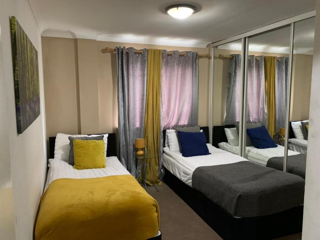 2 Bedrooms Modern Central London Apartment, Full Kitchen, 5 Minutes Tube Station 외부 사진